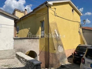 Villa unifamiliare via Corte, Montenero Val Cocchiara