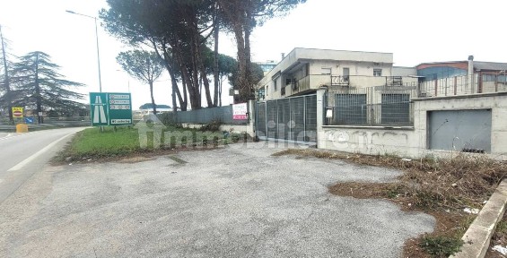 Capannone in Vendita