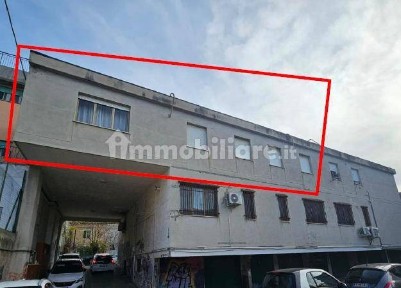 Capannone all'asta via Avezzano 44, Chieti