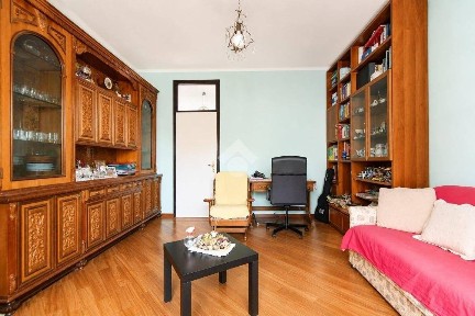 Como, Borghi, Via Palestro, 7