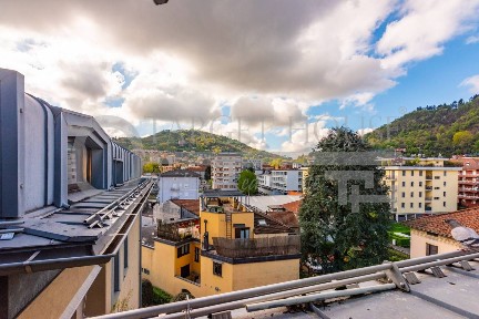 Como, Borghi, Via Francesco Anzani