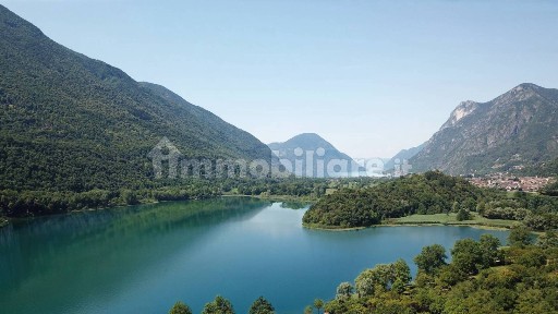 Carlazzo, Via Provinciale
