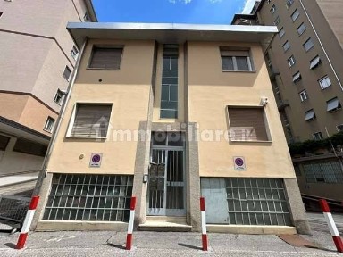 Como, Borghi, via anzani, 52