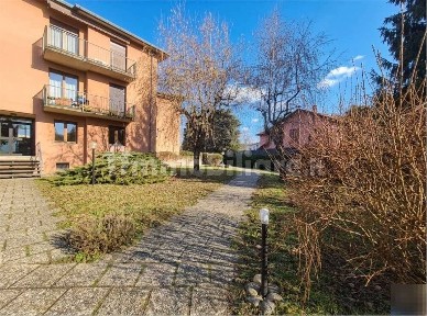 Trilocale via Montebianco, Villa Guardia