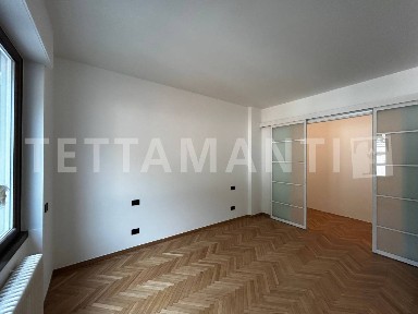 Bilocale via Alessandro Manzoni 4, Sant'Agostino, Como
