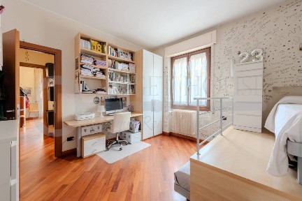 Trilocale via Ludovico Lazzaro Zamenhof, Villa Olmo, Como