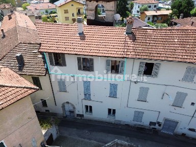 Gravedona ed Uniti, Vicolo Laricola, 13
