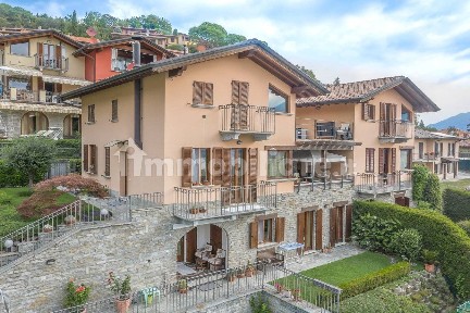 Menaggio, Via Massimo d'Azeglio, 6