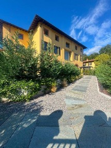 Appartamento via Corsica 3, Villa Guardia