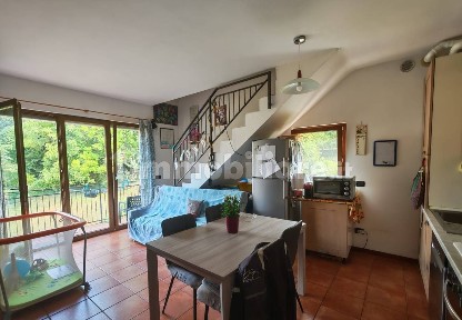 Trilocale via Roma 8D, Castiglione D'Intelvi, Centro Valle Intelvi