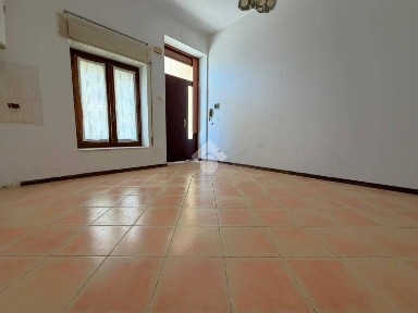 Bilocale vicolo Ferretti 1, Centro, Castiglione delle Stiviere