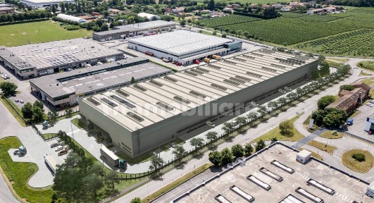 Magazzino - Deposito in Affitto