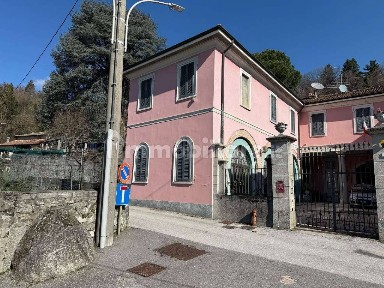 Appartamento via Cadorna 3, Albese con Cassano