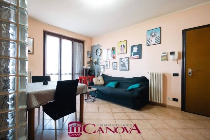 Trilocale buono stato, primo piano, Vighizzolo, Cascina Varenna, Cantù