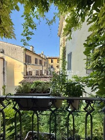 Quadrilocale via Ippolito Nievo, Centro, Mantova