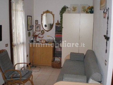Monolocale buono stato, primo piano, Asola