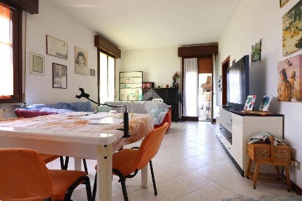 Quadrilocale via Antonio Gramsci 1, Sant'antonio, Porto Mantovano