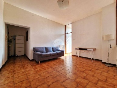 Trilocale via Aldiriga 8, Angeli, Mantova