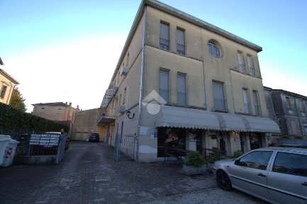 Suzzara, Via Piave, 8