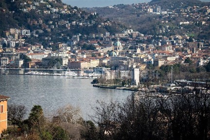 Monolocale nuovo, Nino Bixio, Como