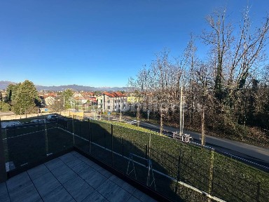 Trilocale via San Pietro, Olgiate Comasco