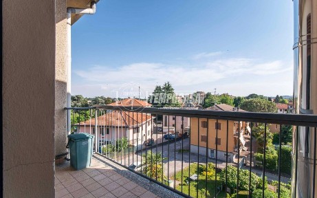 Bilocale via Giovanni Pascoli 10, Centro, Lurate Caccivio