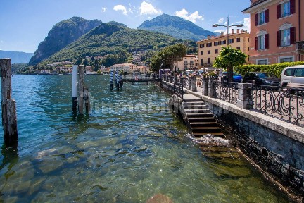 Menaggio, Via Como