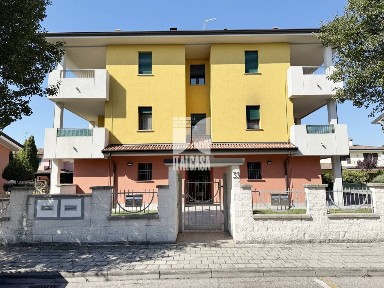 Porto Mantovano, via Berlinguer, Sant'antonio