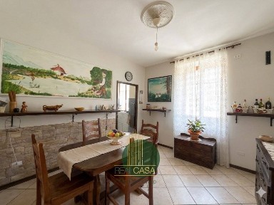 Trilocale via della Scaletta 12, Centro, Olgiate Comasco