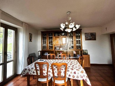 Trilocale via Antica Regina 135, Dongo