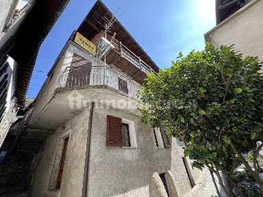 Domaso, Via per Vercana, 39