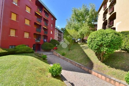 Trilocale via G. Mazzini 6, Centro, Appiano Gentile