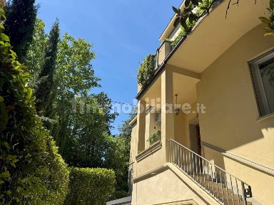 Quadrilocale via Giacomo Tommasini, Colli Castiglione, Bologna