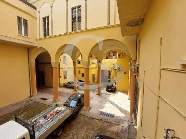 Appartamento Strada Maggiore 37, Centro Storico, Bologna