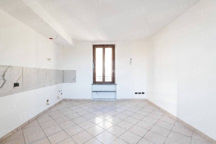 Monguzzo, Via Fiume 16, Nobile