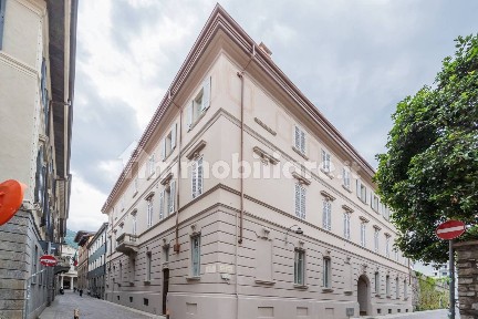Appartamento via Alessandro Volta, Centro Storico, Como