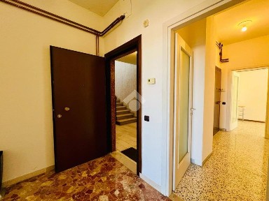 Mantova, Centro, Piazza 80° Fanteria