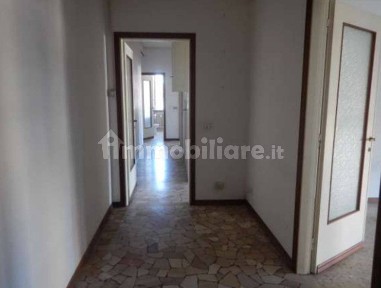 Appartamento all'asta via 11 Febbraio 4, Suzzara