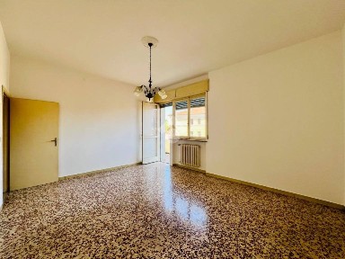 Mantova, Due Pini - Te Brunetti, Via Indipendenza