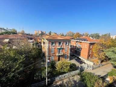 Trilocale vicolo Bianco 21/2, Mazzini - Fossolo, Bologna