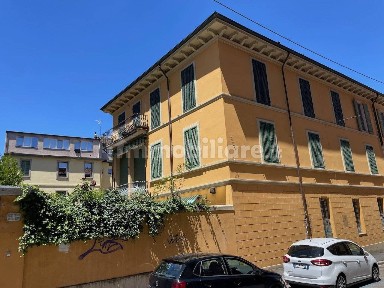 Bilocale via Arienti 38, Castiglione - Tribunale, Bologna