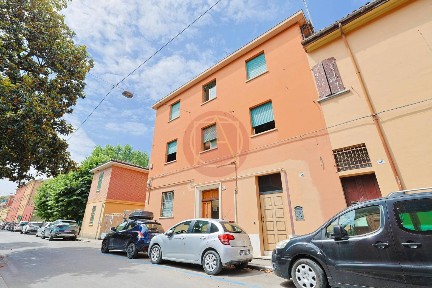 Quadrilocale via Andrea da Faenza 34, Bolognina, Bologna