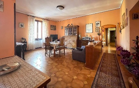 Quadrilocale via Catena 1, Cermenate