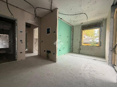 Bilocale via XI Febbraio 2, Centro, Cantù