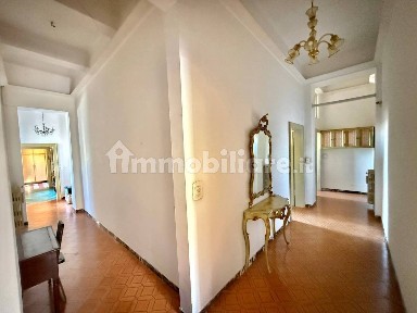 Quadrilocale corso Vittorio Emanuele II, Centro, Mantova