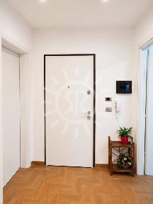 Trilocale buono stato, primo piano, Centro, Castel San Pietro Terme