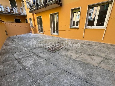 Trilocale via del Pratello, San Felice, Bologna