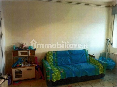 Appiano Gentile, Via C. Colombo, 25