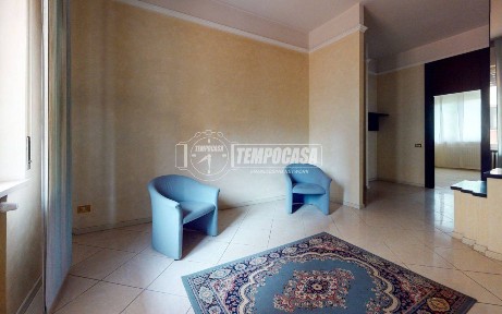 Quadrilocale viale Piave 14, Centro, Mantova