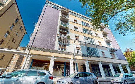 Mantova, Valletta Paiolo, Viale Pasubio 4